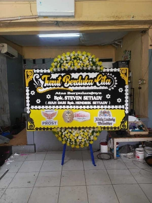 Papan Bunga di Gajah